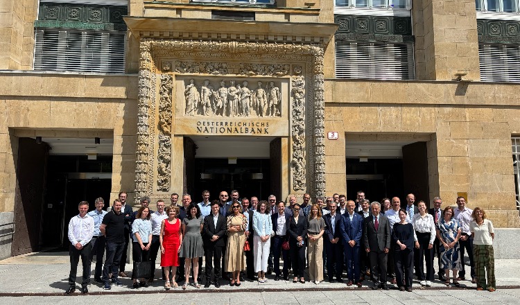 Presidente do CFP participa em workshop e reunião da EU IFIs em Viena